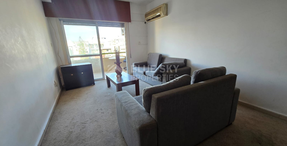 Two bedroom apartment for rent (upto 4 people) Neapolis, Limassol