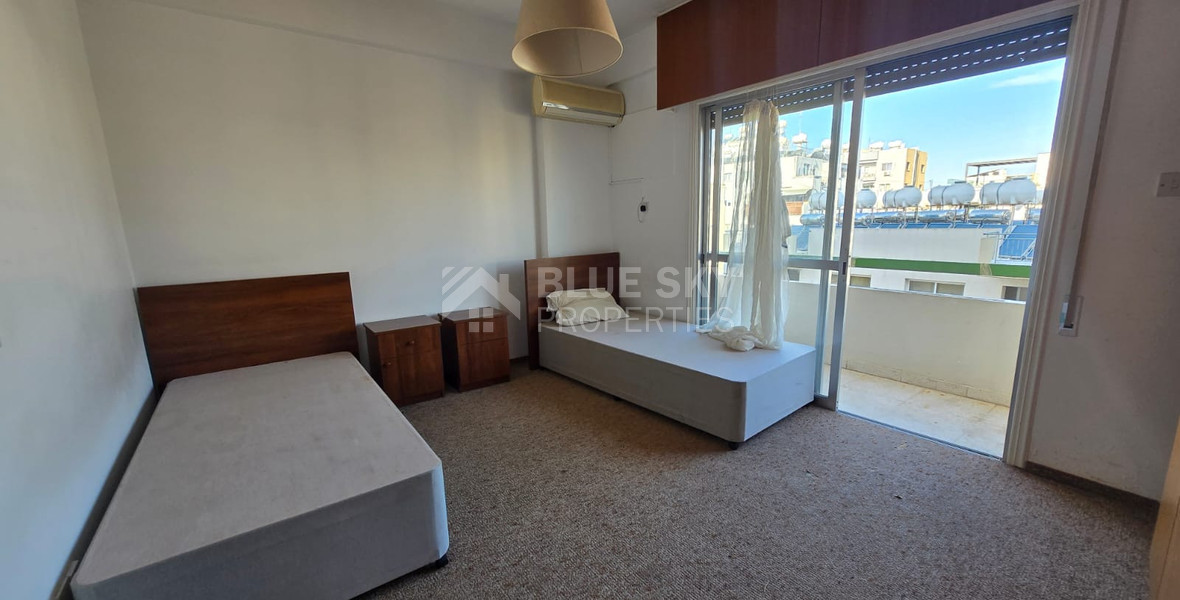 Two bedroom apartment for rent (upto 4 people) Neapolis, Limassol