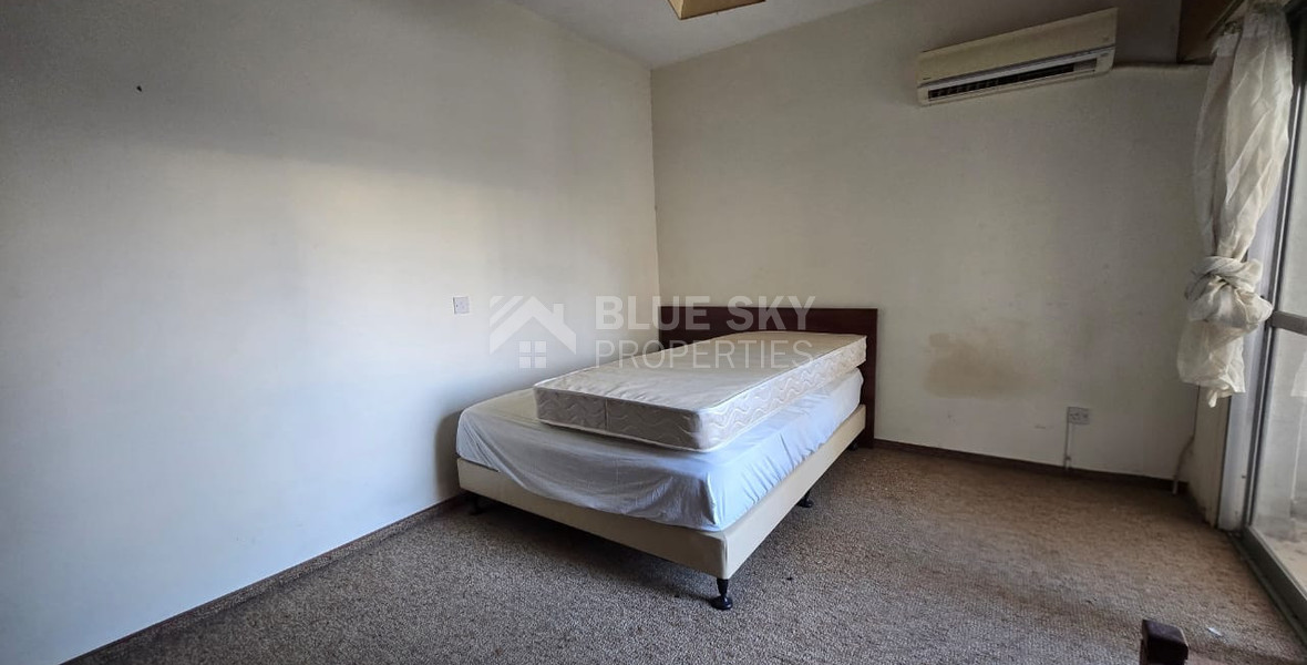 Two bedroom apartment for rent (upto 4 people) Neapolis, Limassol