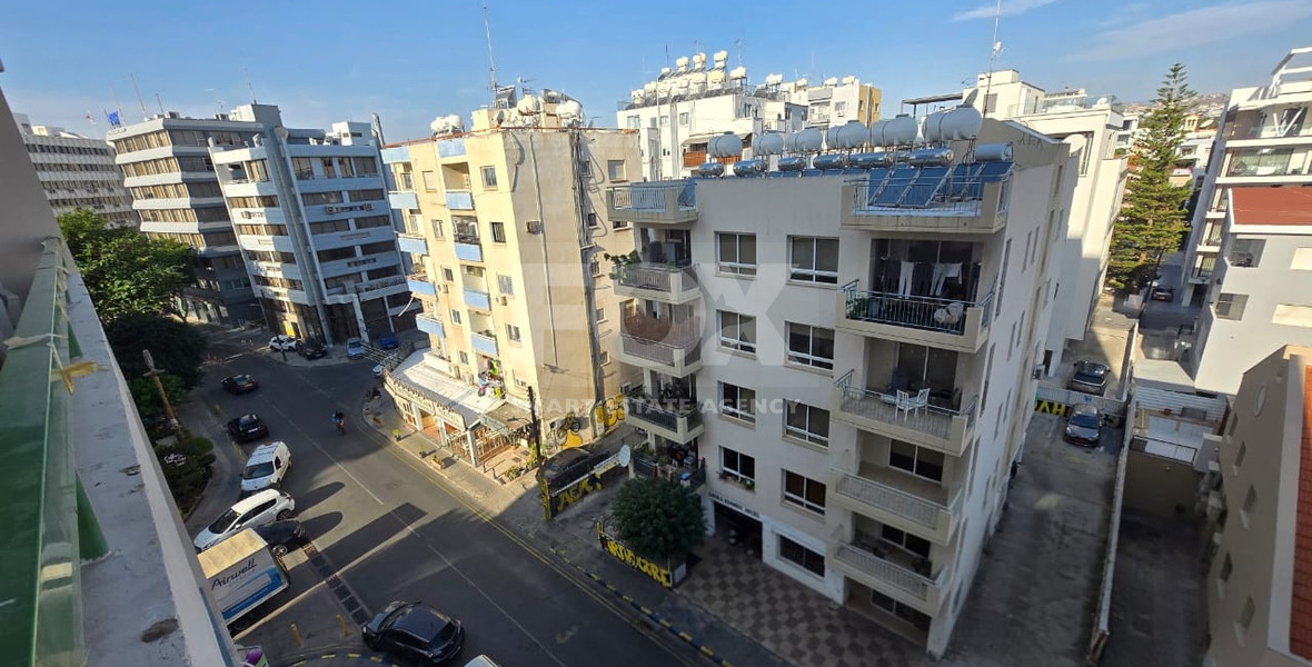 Two bedroom apartment for rent (upto 4 people) Neapolis, Limassol