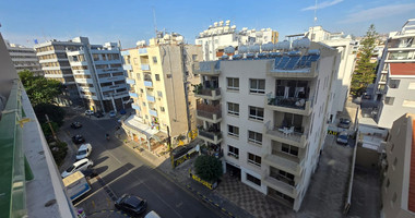 Two bedroom apartment for rent (upto 4 people) Neapolis, Limassol
