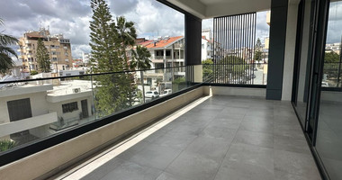 Luxury Three-Bedroom Apartment for Rent in Mesa Geitonia, Limassol