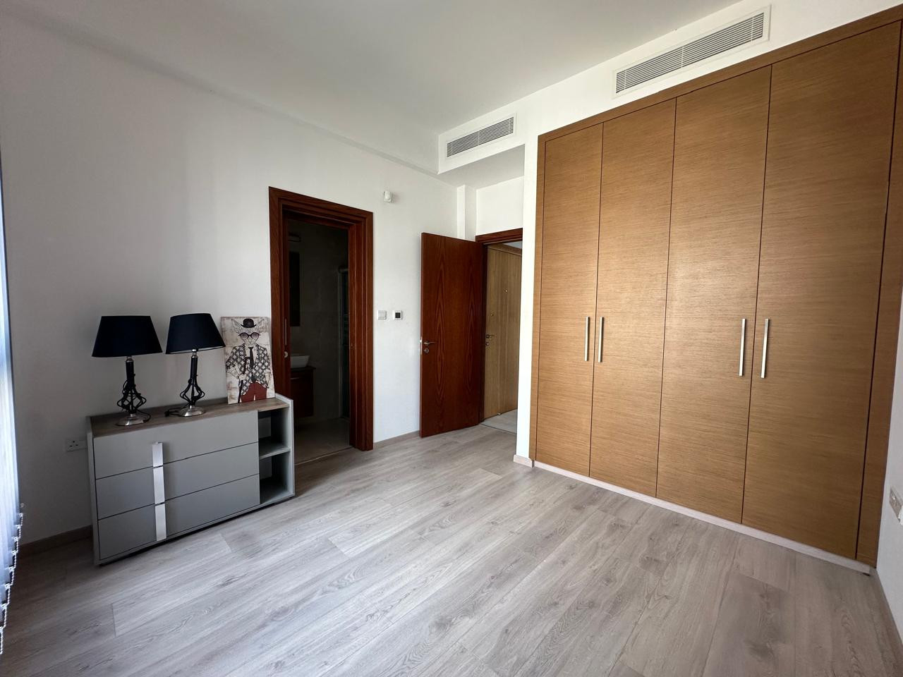 Mieszkanie 3 pokoi 107 m² w Limassol District, Cypr