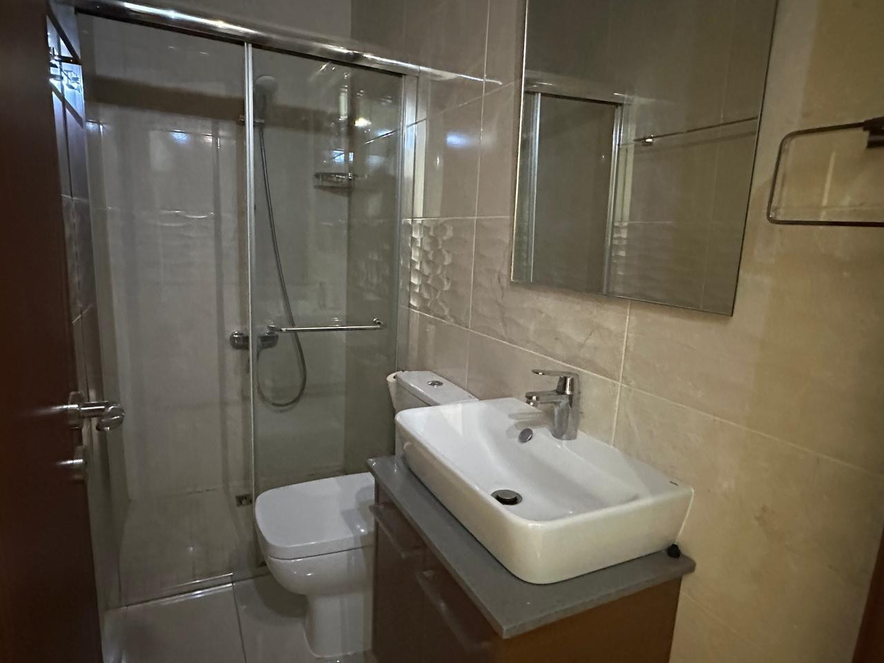 Mieszkanie 3 pokoi 107 m² w Limassol District, Cypr