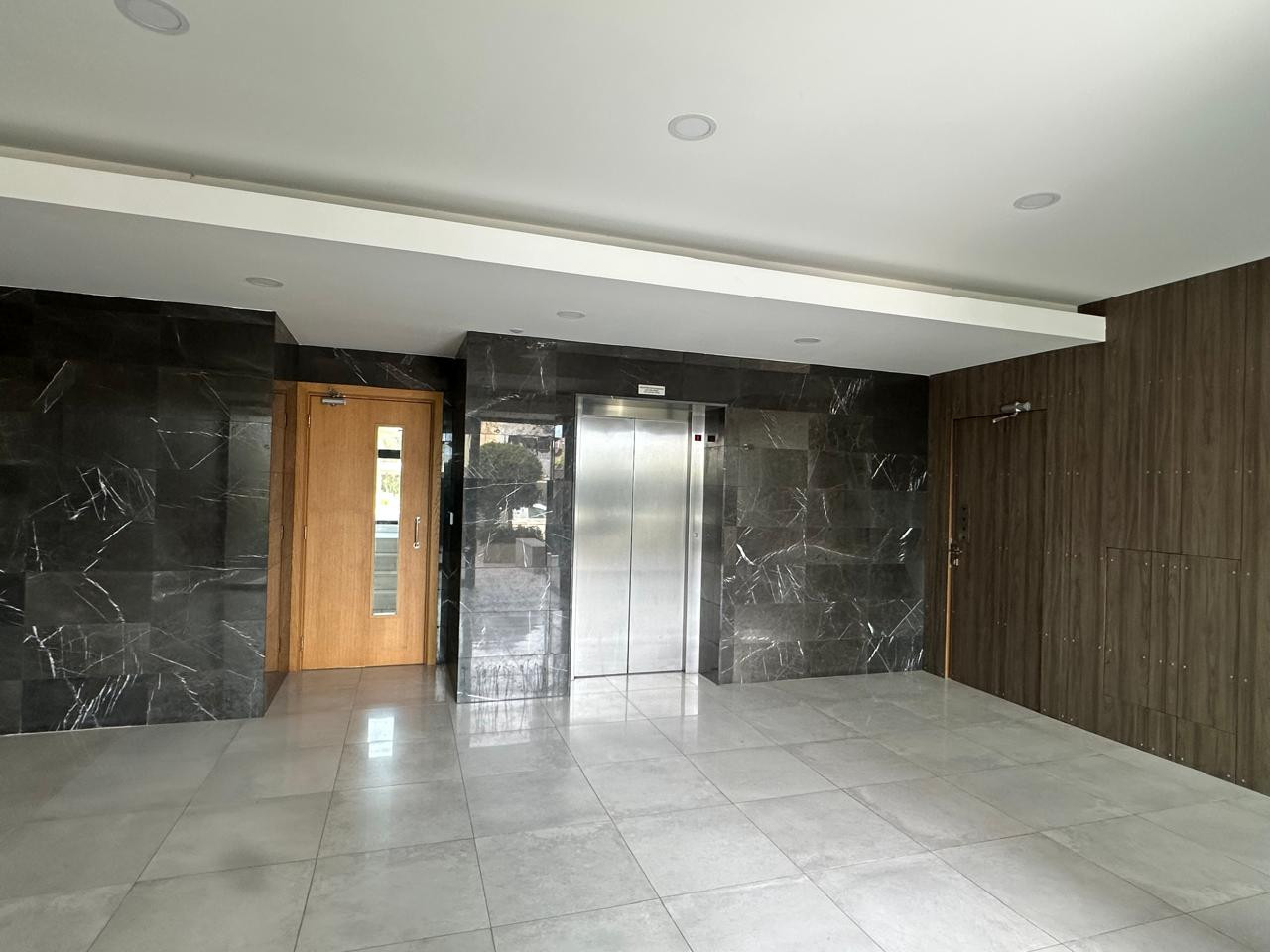 Mieszkanie 3 pokoi 107 m² w Limassol District, Cypr