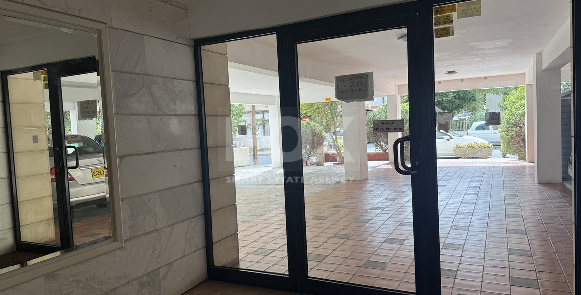 Modern Furnished Three Bedroom Apartment For Rent in Neapoli