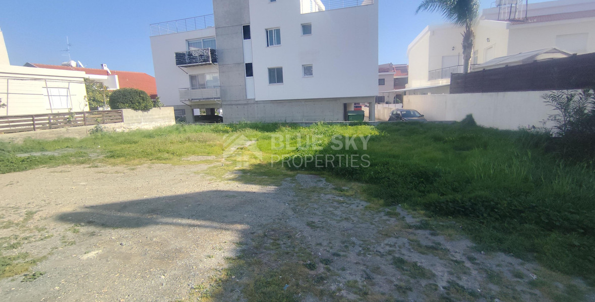 Prime Development Plot with Existing House in Potamos Germasogias (Columbia Area)