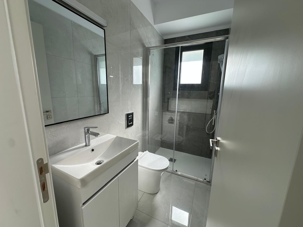 Mieszkanie 2 pokoi 99 m² Limassol, Cypr