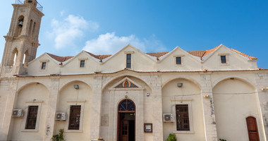 Renovated Three-Bedroom Semi-Detached House for Sale in Monagroulli: Ideal for Holiday Home or Income-Generating Airbnb