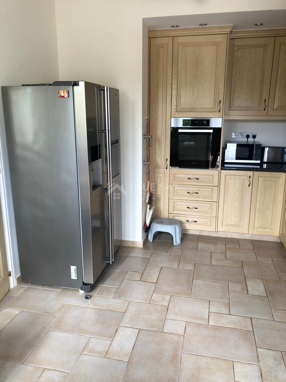 Luxurious Four Bedroom Seafront Villa – Unobstructed Views & Premium Living for Sale