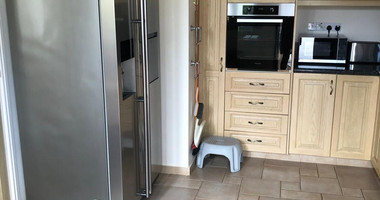 Luxurious Four Bedroom Seafront Villa – Unobstructed Views & Premium Living for Sale