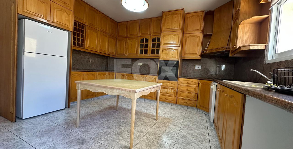 For Rent: Spacious Three-Bedroom Apartment in Tsireio, Limassol – Ideal Location & Comfort