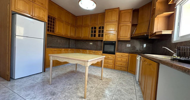 For Rent: Spacious Three-Bedroom Apartment in Tsireio, Limassol – Ideal Location & Comfort