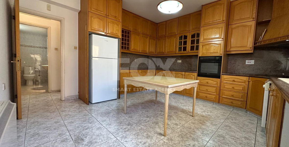 For Rent: Spacious Three-Bedroom Apartment in Tsireio, Limassol – Ideal Location & Comfort