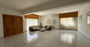 For Rent: Spacious Three-Bedroom Apartment in Tsireio, Limassol – Ideal Location & Comfort