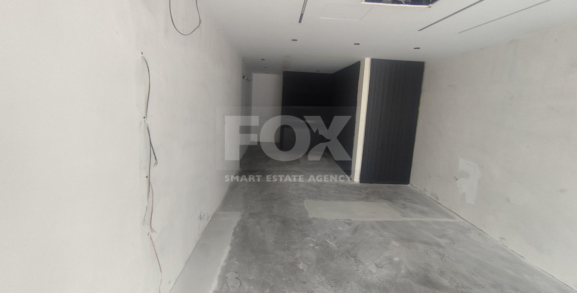 Prime 100 sq.m. Shop / Office for Rent in Tsiflikoudia