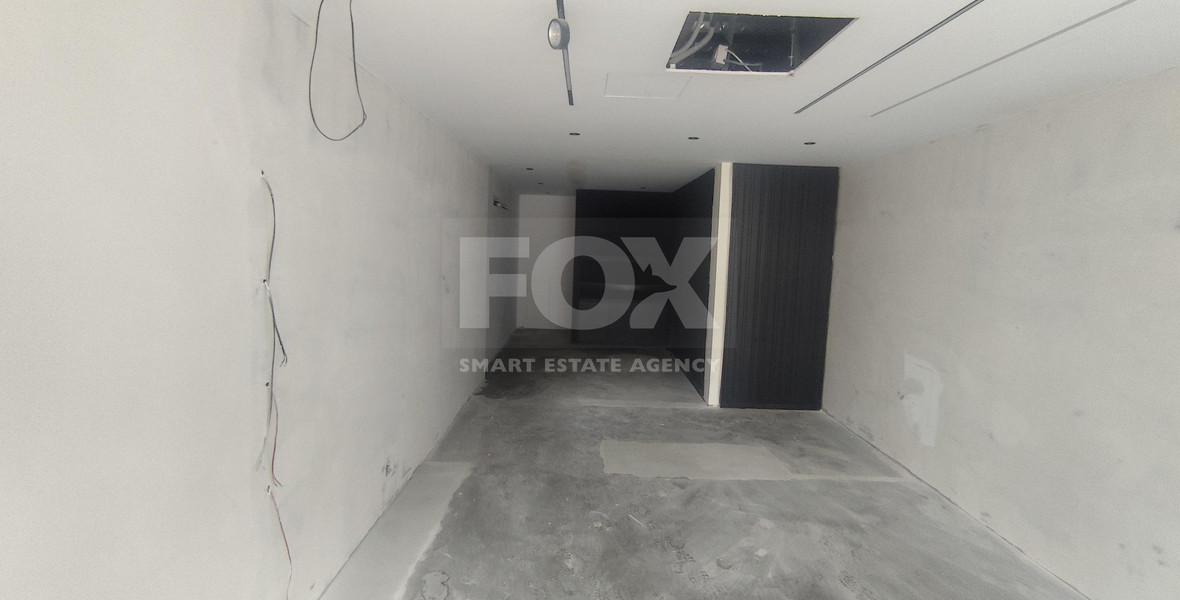 Prime 100 sq.m. Shop / Office for Rent in Tsiflikoudia