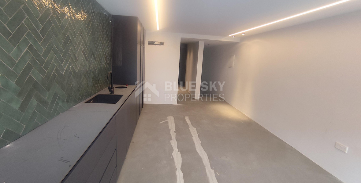 Prime 100 sq.m. Shop / Office for Rent in Tsiflikoudia
