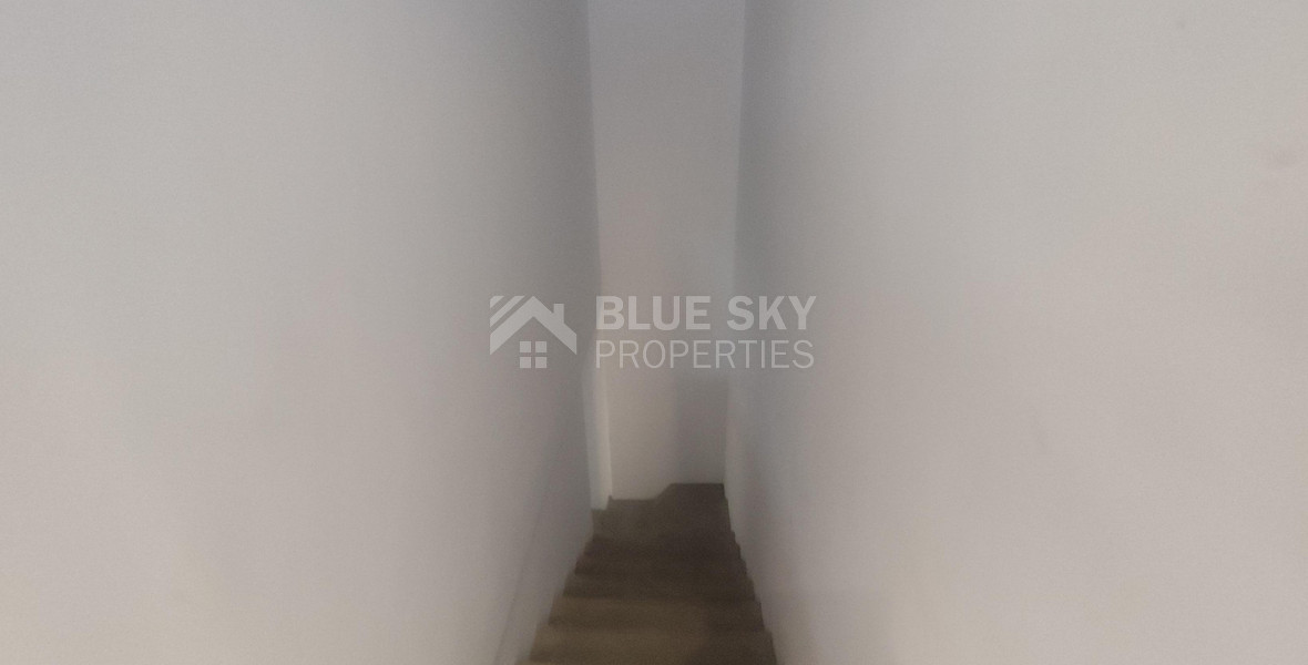 Prime 100 sq.m. Shop / Office for Rent in Tsiflikoudia