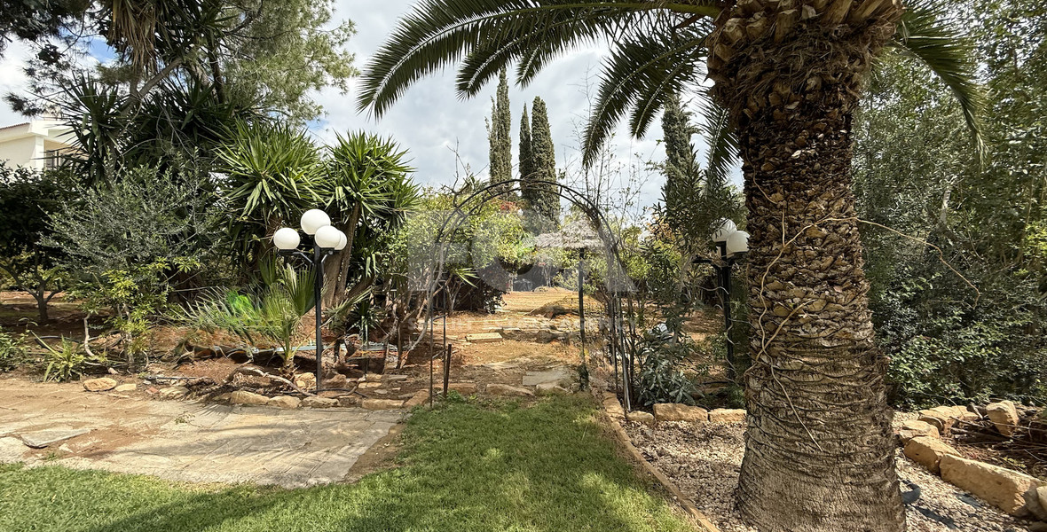 SALE: VILLA FOR SALE IN THE PRESTIGIOUS AREA OF GERMASOGIA OFFERING BEAUTIFUL SEA VIEWS WITH ELECTRIC DRIVE IN ENTRY.