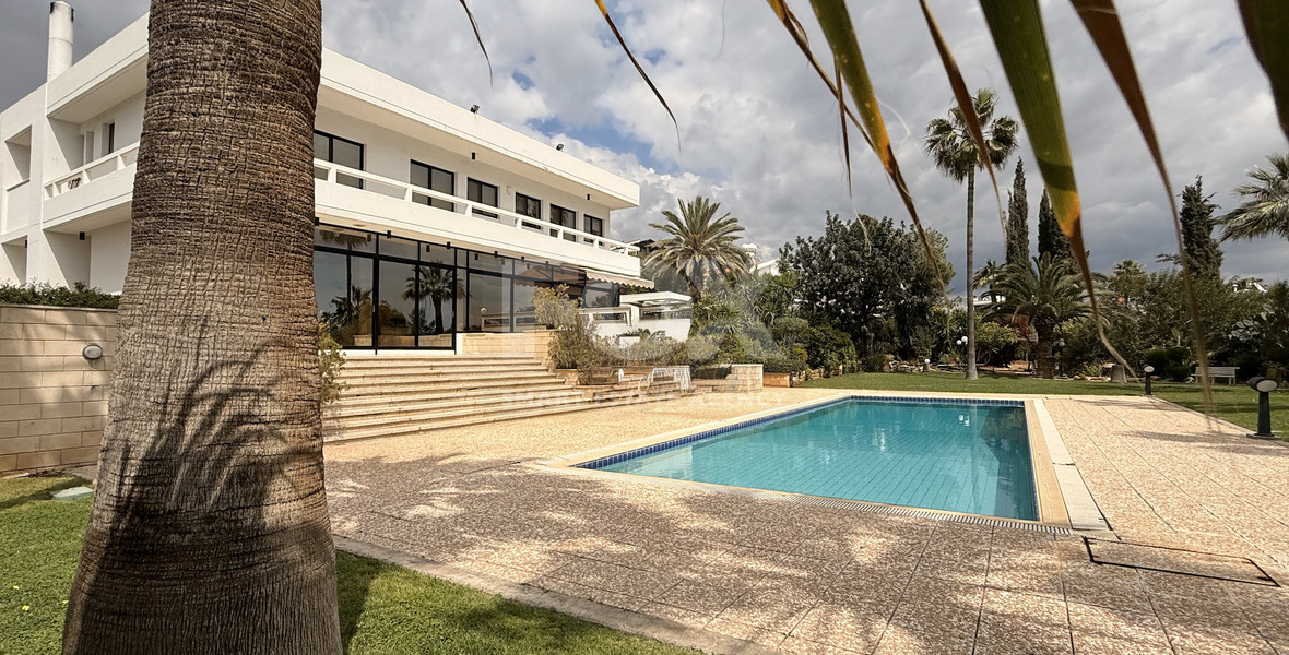 SALE: VILLA FOR SALE IN THE PRESTIGIOUS AREA OF GERMASOGIA OFFERING BEAUTIFUL SEA VIEWS WITH ELECTRIC DRIVE IN ENTRY.