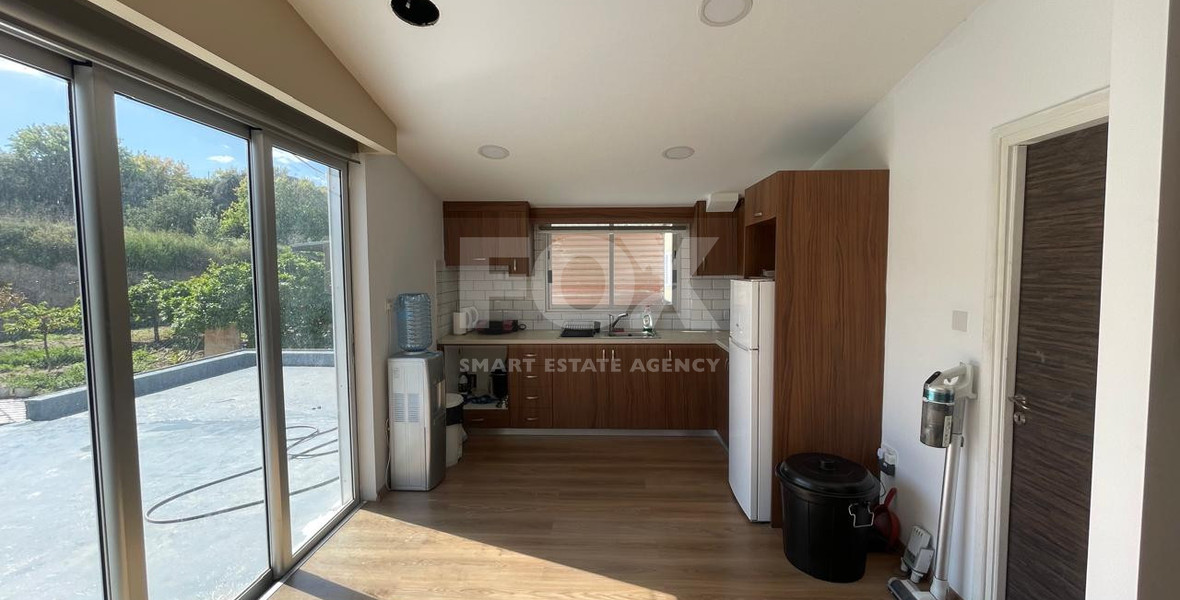 Spacious Industrial Building for Rent in Geroskipou