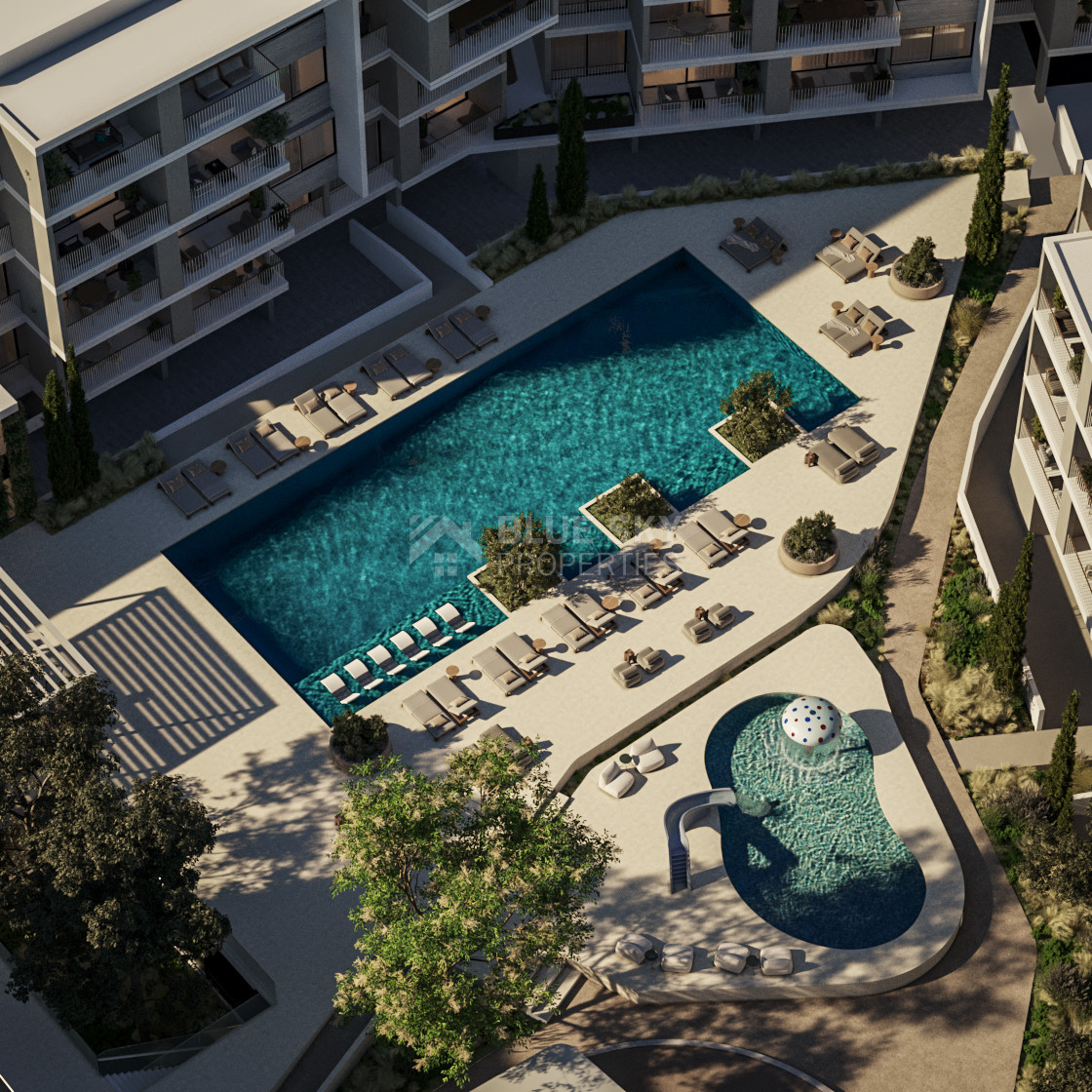 Three bedroom modern apartment with Resort-Style Amenities for sale in Universal area for sale.