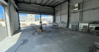Industrial Building for Rent in Vibrant Geroskipou Area
