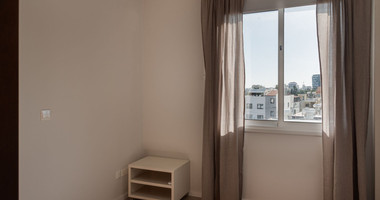 Renovated Three-Bedroom Top Floor Apartment for Rent in Petrou & Pavlou, Limassol