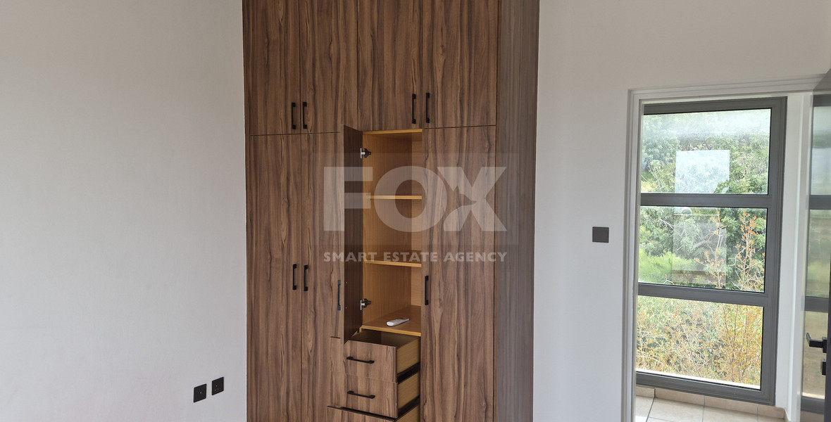 Detached Two Bedroom Villa in Mesa Chorio For Rent