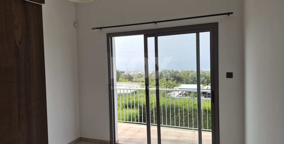 Detached Two Bedroom Villa in Mesa Chorio For Rent
