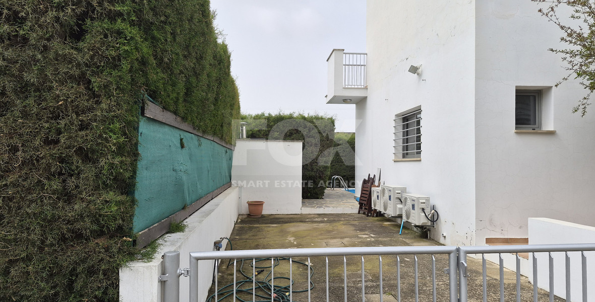 Detached Two Bedroom Villa in Mesa Chorio For Rent