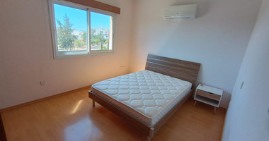 Top floor Apartment with Two Bedrooms For Rent in Agios Athanasios