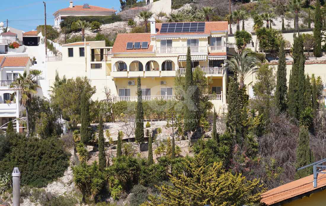 Luxury Five Bedroom Detached Villa with Panoramic Sea Views in Tala For Sale