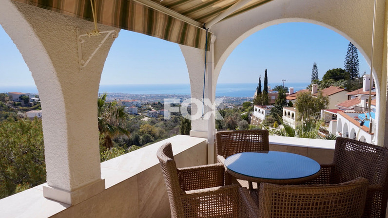 Commercial properties 340 m² for sale in Tala, Paphos, Cyprus