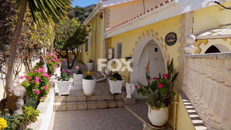 Commercial properties 340 m² for sale in Tala, Paphos, Cyprus
