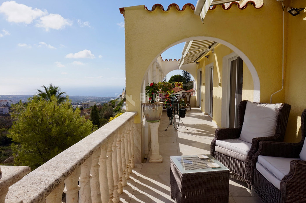 Luxury Five Bedroom Detached Villa with Panoramic Sea Views in Tala For Sale