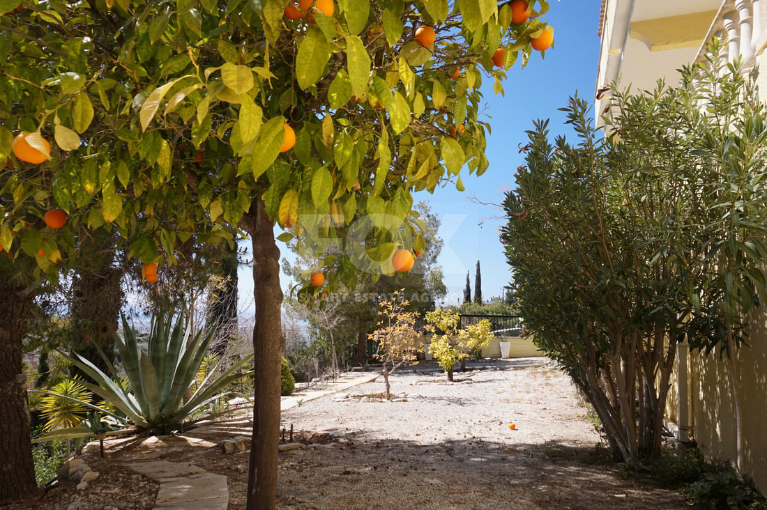 Luxury Five Bedroom Detached Villa with Panoramic Sea Views in Tala For Sale