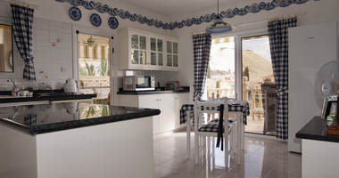 Luxury Five Bedroom Detached Villa with Panoramic Sea Views in Tala For Sale