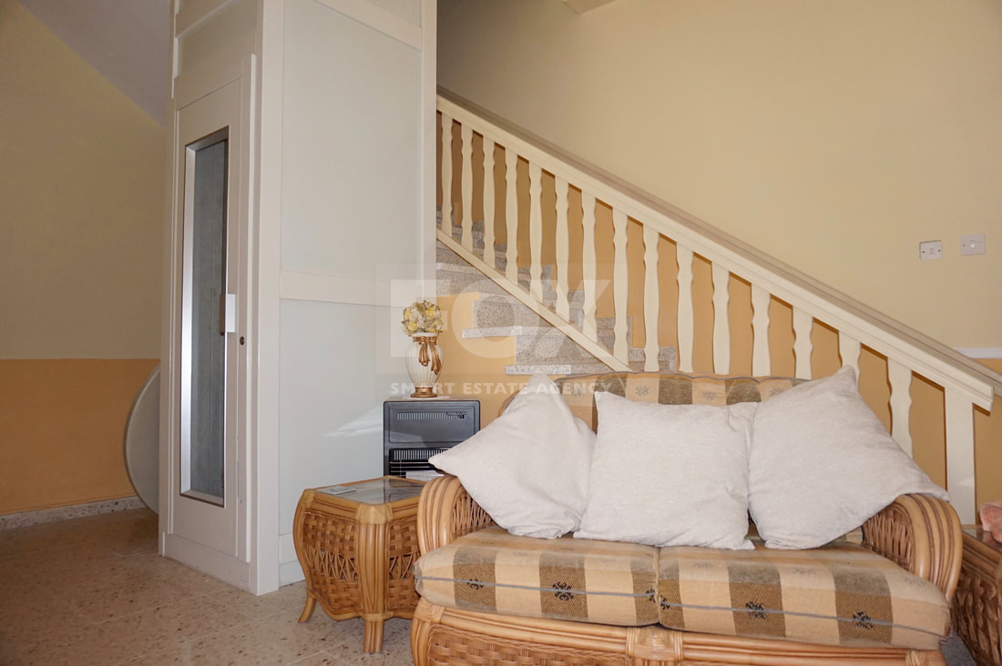 Luxury Five Bedroom Detached Villa with Panoramic Sea Views in Tala For Sale