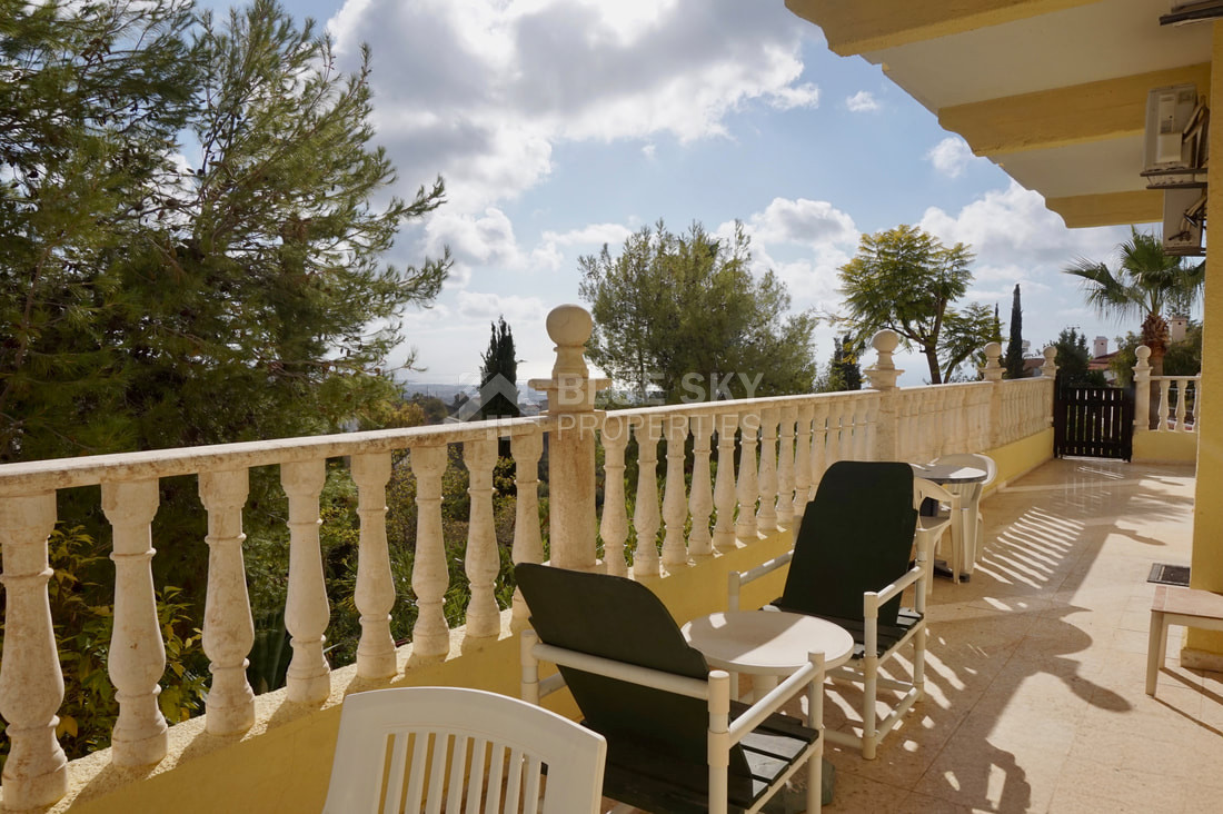 Luxury Five Bedroom Detached Villa with Panoramic Sea Views in Tala For Sale