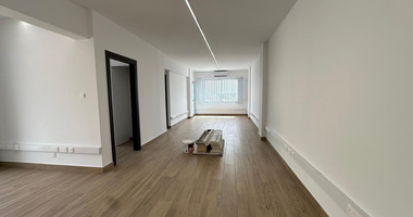 Modern Fully Renovated Open-Plan Office for Rent – Limassol, Tsiflikoudia