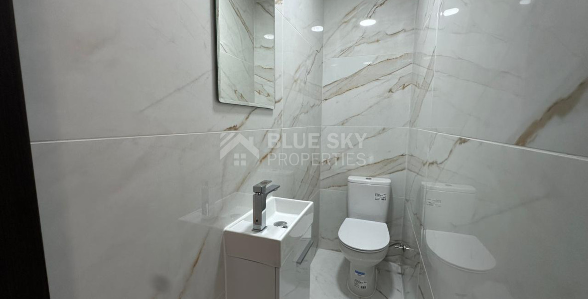 Modern Fully Renovated Open-Plan Office for Rent – Limassol, Tsiflikoudia