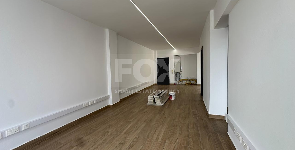 Modern Fully Renovated Open-Plan Office for Rent – Limassol, Tsiflikoudia