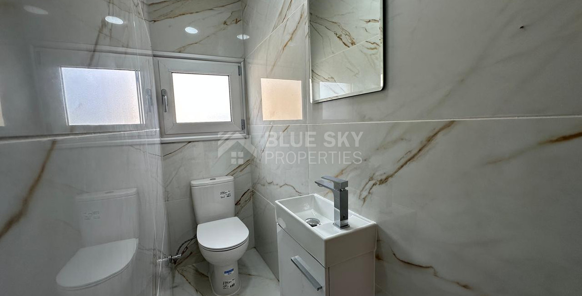 Modern Fully Renovated Open-Plan Office for Rent – Limassol, Tsiflikoudia