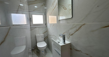 Modern Fully Renovated Open-Plan Office for Rent – Limassol, Tsiflikoudia