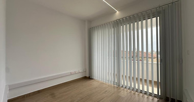 Modern Fully Renovated Open-Plan Office for Rent – Limassol, Tsiflikoudia