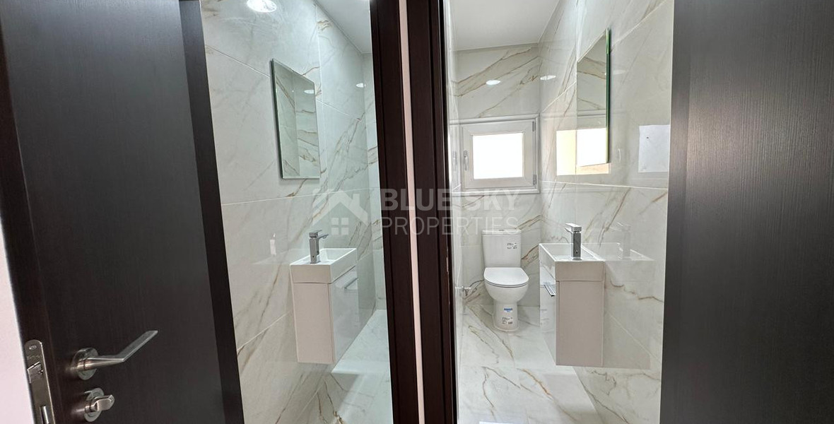 Modern Fully Renovated Open-Plan Office for Rent – Limassol, Tsiflikoudia