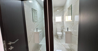 Modern Fully Renovated Open-Plan Office for Rent – Limassol, Tsiflikoudia