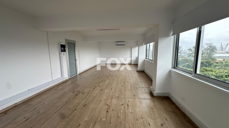 Офис 180 м² в аренду в Tsiflikoudia, Limassol, Cyprus